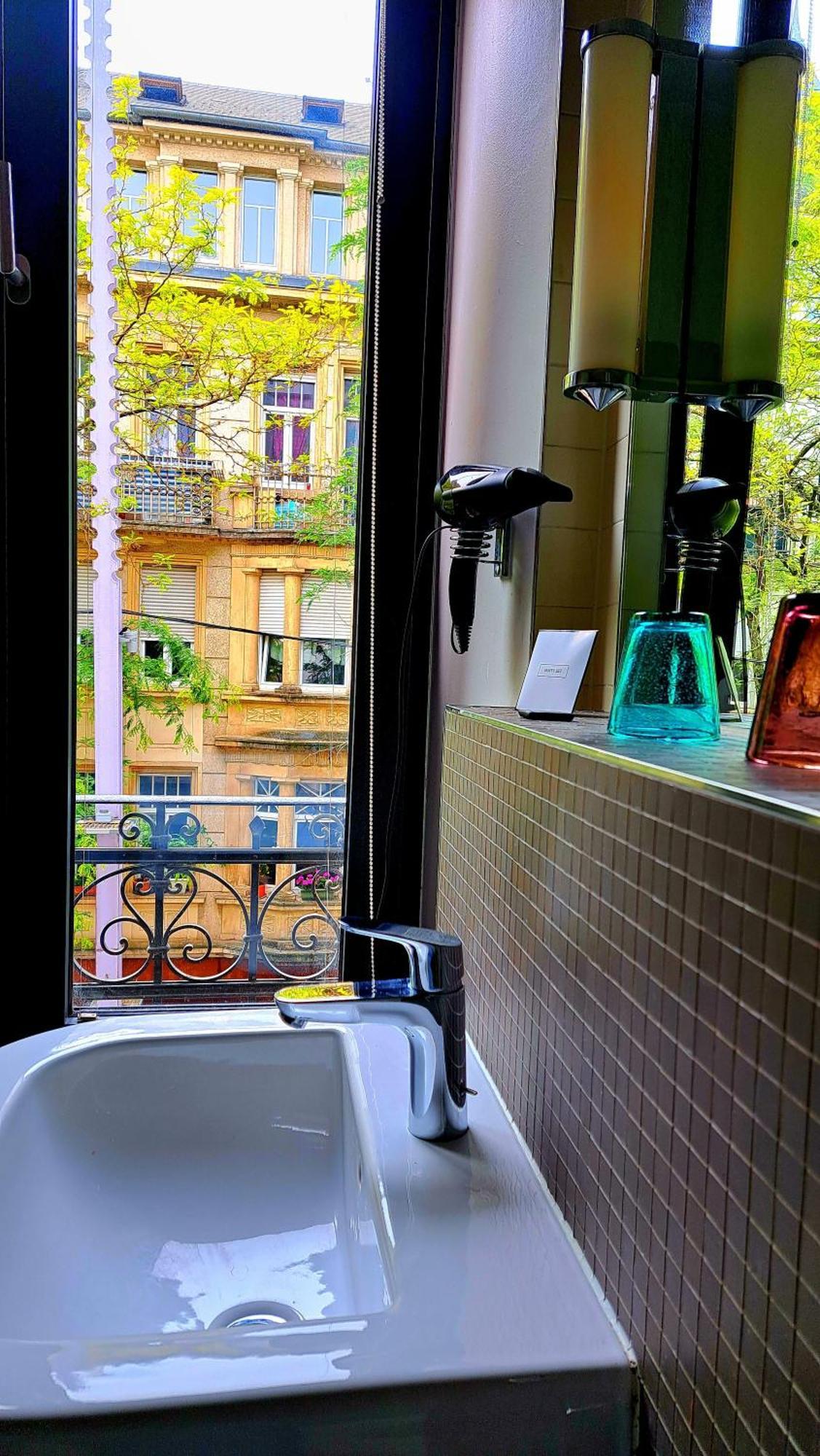 Hotel De La Poste Esch-sur-Alzette Ngoại thất bức ảnh